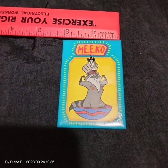 Vintage Pocahontas "Meeko" Pin - Picture 2 of 3